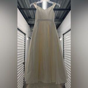 D/B Studios Ivory Junior Bride / Flower Girl Gown - Size 7